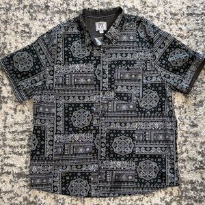 Black and White Patterned Men's Shirt